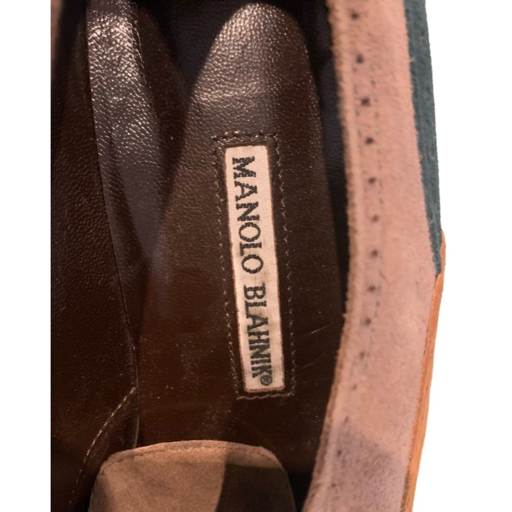 Manolo Blahnik Brown, Tan & Dark Green Suede Lace-Up Kitten Heel Oxfords - Picture 4 of 8